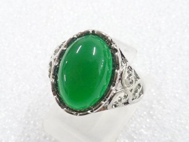 SALE!! Colored stone ring (size 11)