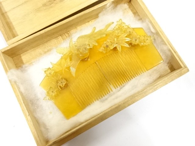 SALE!! JAPANESE KIMONO / ANTIQUE BRIDAL KIMONO COMB