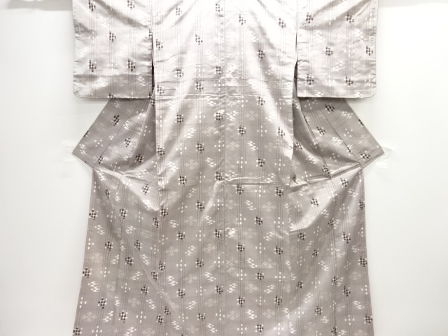SALE!! JAPANESE KIMONO / ANTIQUE KIMONO / SILK / TSUMUGI / RYUKYU KASURI PATTERN