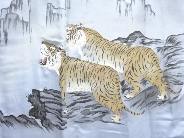 SALE!! JAPANESE KIMONO / ANTIQUE MENS JUBAN / FIERCE TIGER