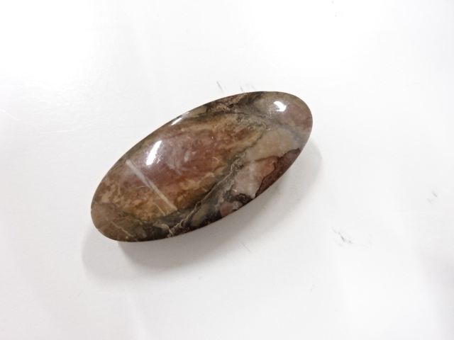 SALE!! JAPANESE KIMONO / ANTIQUE NATURAL STONE OBIDOME (SASH CLIP)