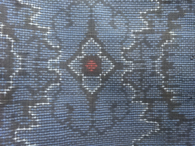 SALE!! JAPANESE KIMONO / ANTIQUE KIMONO / SILK / DORO OSHIMA TSUMUGI (5 maruki) / WOVEN ABSTRACT FLOWER