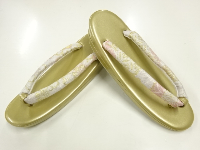 JAPANESE KIMONO / JAPANESE-STYLE ZORI (SIZE L)