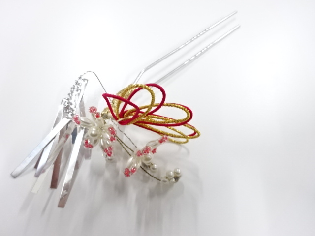 SALE!! Comb Kanzashi Hair Accessoryi 