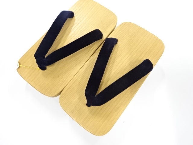 SALE!! JAPANESE UNUSED MENS PAULOWNIA GETA (24 cm)