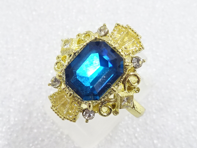 SALE!! JAPANESE KIMONO / ANTIQUE COLORED STONE RING (SIZE 21.5)