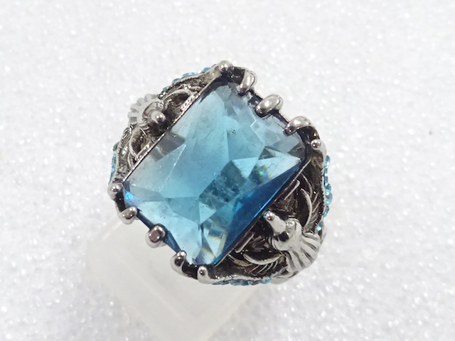 Antique Accessory Metal