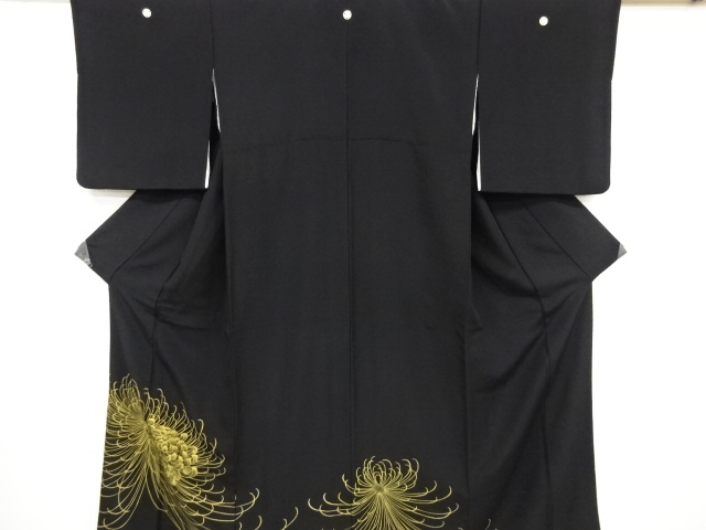 リサイクル　糸菊模様留袖(比翼付き)
