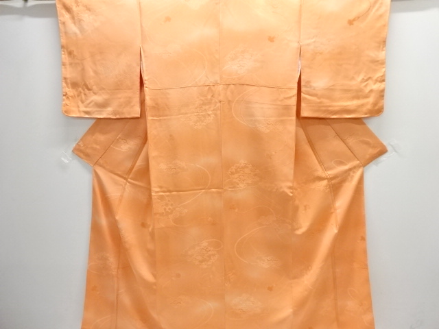 未使用品　雲に組紐模様織り出し暈し色無地着物