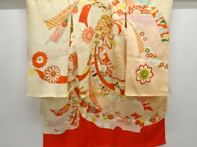 SALE!! JAPANESE KIMONO / ANTIQUE KIMONO / SILK / EMBROIDERY / KINSHA / FLOWER CLASSICAL PATTERN