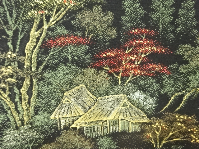 アンティーク　金彩家屋に樹木風景模様絵羽織