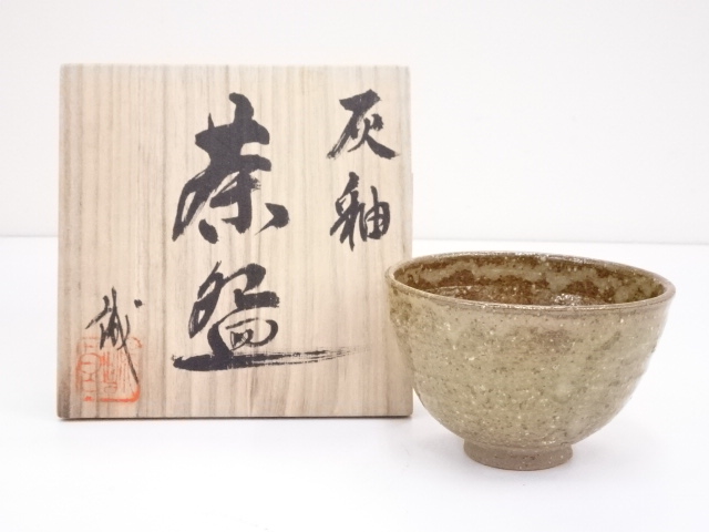 JAPANESE TEA CEREMONY / TEA BOWL CHAWAN / ASH GLAZE 