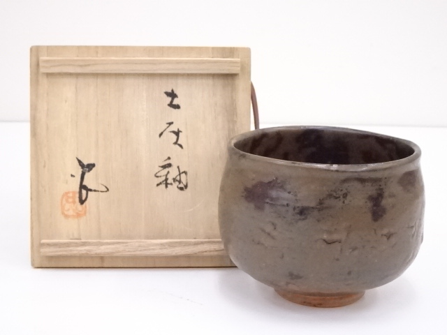 JAPANESE TEA CEREMONY / TEA BOWL CHAWAN / ASH GLAZE 
