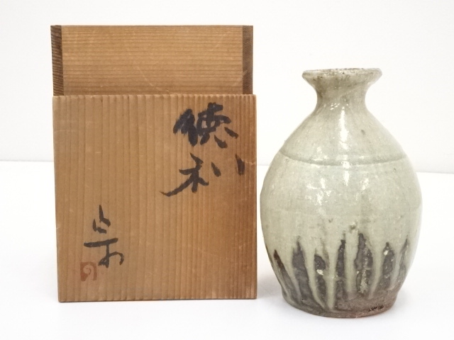 SALE!! JAPANESE CERAMICS / TOKKURI (SAKE BOTTLE) / ASH GLAZE / ARTISAN WORK